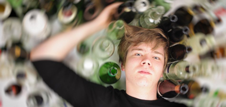 alcoholic-man-with-addiction