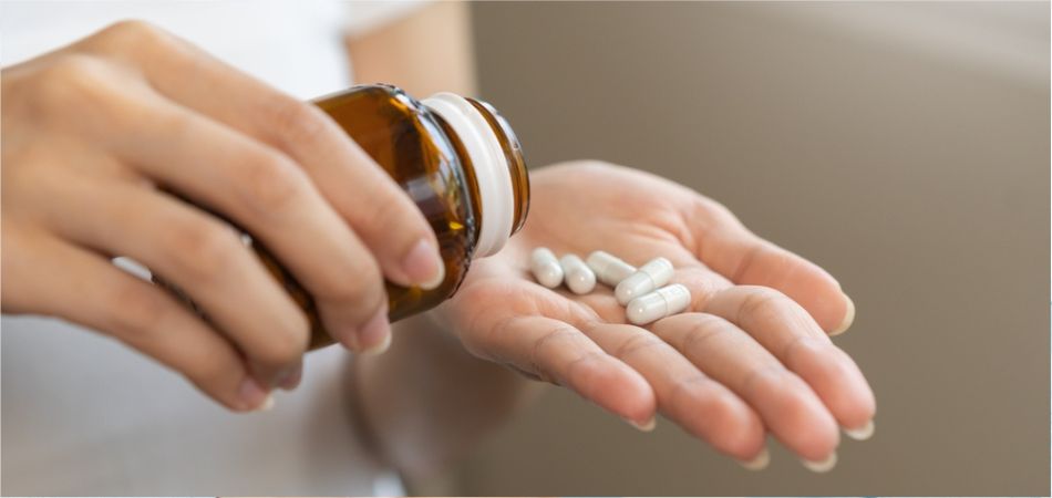 Woman suffring in Dilaudid Addiction